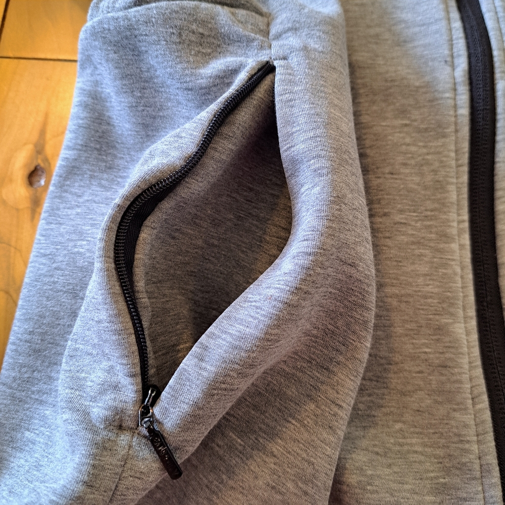 ATHLETA Athletic Full-Zip Long Sleeve CYA Yoga Hoodie Heather Gray Small - Picture 10 of 16